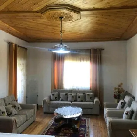 招待所 Miziriguest House